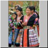 unterwegs in der Provinz Lai Chau - Mädchen der Flower-Hmong